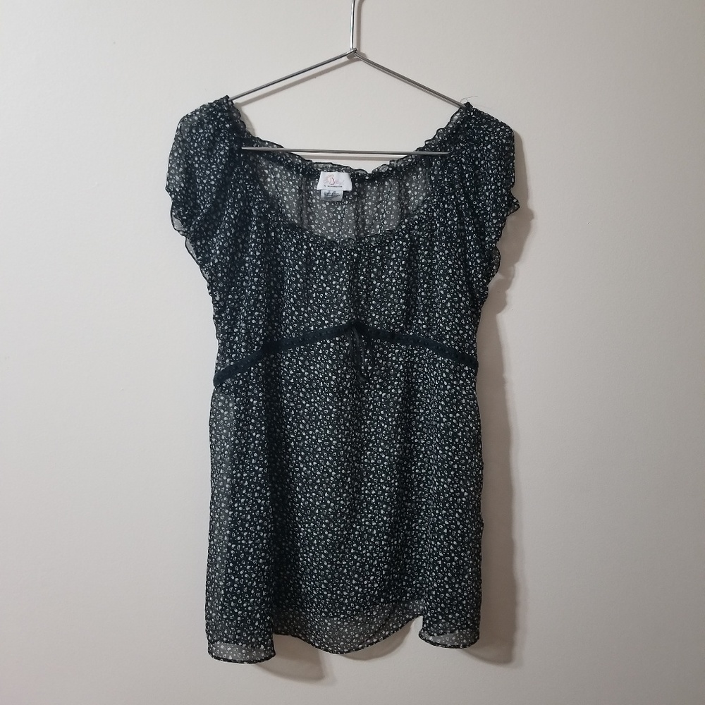 Maternity - sheer blouse